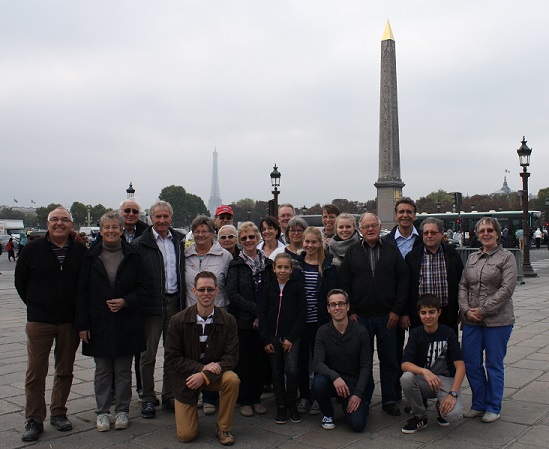 Gruppenfoto am Place de la Concorde.