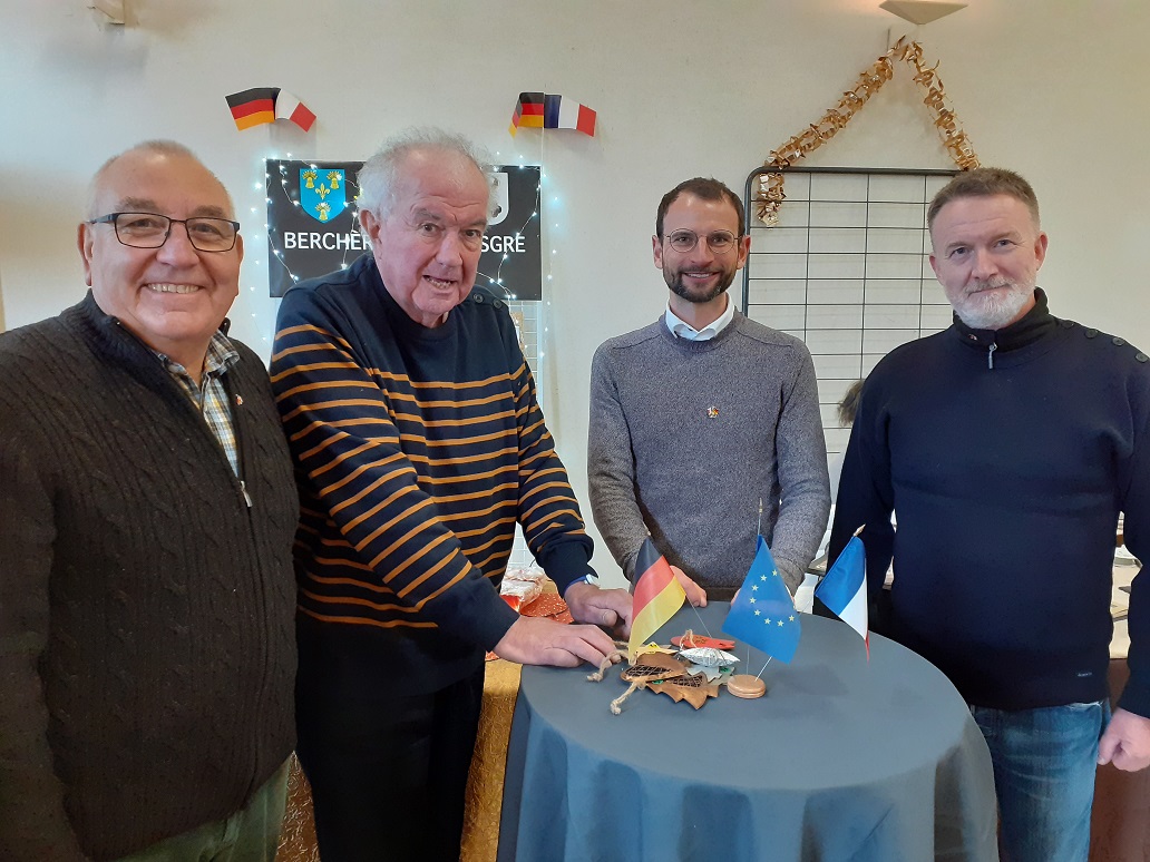 Besuch anlässlich des Weihnachtsmarktes in Berchères-sur-Vesgre 2021